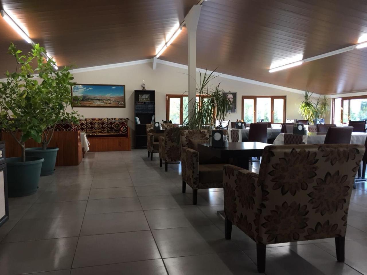 Arapgir Nazar Hotel ภายนอก รูปภาพ